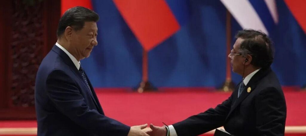 Desde Shanghái, Petro destaca avances económicos y políticos. “Queremos que Colombia y América Latina sean el corazón del mundo”.