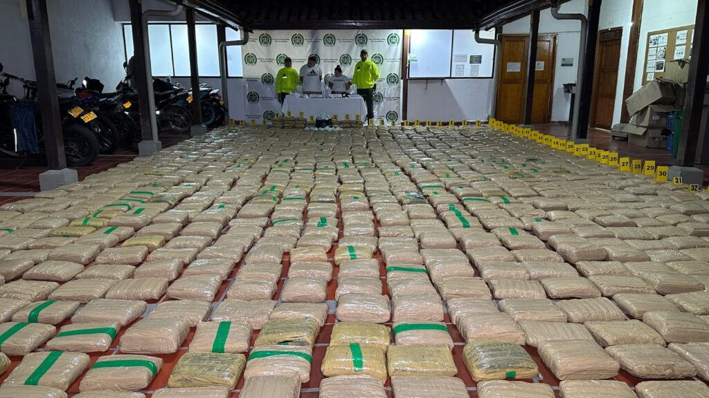 Capturan a cuatro integrantes de ‘Los del Sur’ en Floridablanca, entre ellos una poderosa cabecilla del narcotráfico