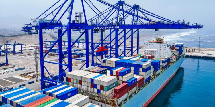 China inaugura ruta marítima entre Nansha y Chancay para competir con el Canal de Panamá y consolidar dominio en el Pacífico