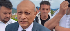 Alcalde de Pasto en diálogo con transportadores en el peaje de Chachagüí