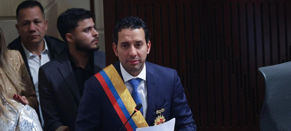 Julián David López, fue elegido presidente de la Cámara con respaldo del Gobierno