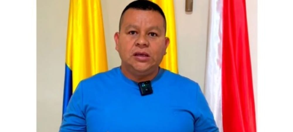 Multa de $604.100 por obstruir el flujo vehicular en carriles rápidos: así lo establece la Ley de Tránsito en Colombia