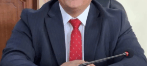 Diputado Alexander Rassa: gobernador insiste en reforma administrativa en medio de cuestionamientos