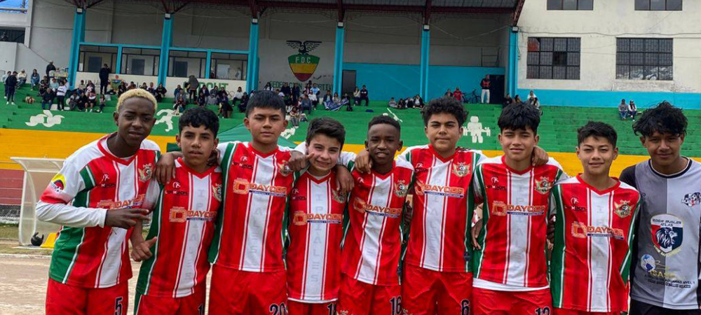 Selección Sub-14 de Ipiales logra segundo lugar en torneo binacional de fútbol en Ecuador