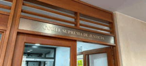 Contra el presidente Petro por presunta violación de topes de campaña en 2022