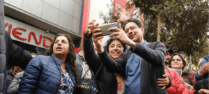 Multitudinaria marcha del Pacto Histórico en Bogotá: Cepeda denuncia riesgo de exclusión electoral