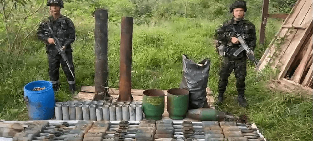 En Tumaco, Nariño, Ejército Nacional destruyó depósito ilegal de explosivos con más de 100 minas anti personal del GAO-r Iván Ríos