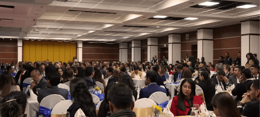 Se entregan los Premios Liderazgo y Excelencia Empresarial 2025