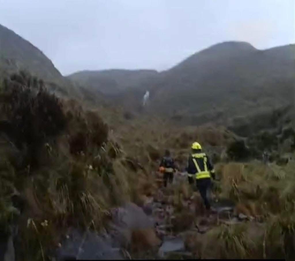 Hallan sin vida a joven que intentaba cruzar el volcán Galeras