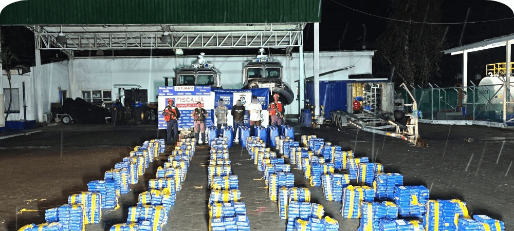 Armada incauta cerca de dos toneladas de cocaína en el Pacífico nariñense, La operación marítima evitó que más de 4,9 millones de dosis