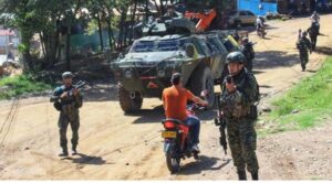 Terror en El Plateado: explosivos lanzados desde drones afectan a población civil