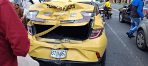 Accidente de tránsito en la avenida Panamericana deja motociclista lesionado