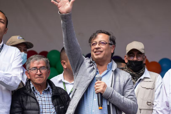 Justicia de Estados Unidos indaga presunta financiación irregular en la campaña presidencial de 2022