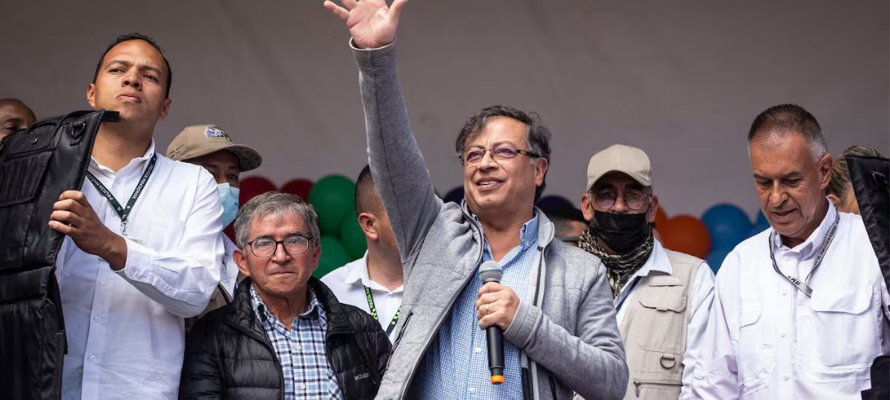 Justicia de Estados Unidos indaga presunta financiación irregular en la campaña presidencial de 2022